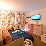 L'esquinade - Fh205 By Interhome * Saint-Raphaël