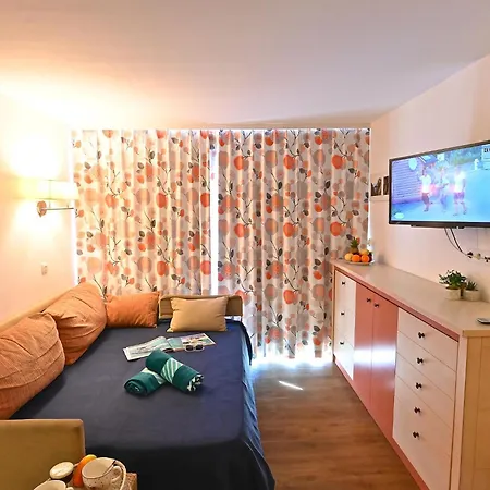 L'esquinade - Fh205 By Interhome Appartamento Saint-Raphaël