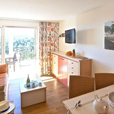 L'esquinade - Fh205 By Interhome * Saint-Raphaël